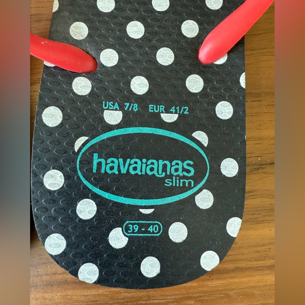 Havaianas Polka Dot Flip Flops with Red Straps - Picture 2 of 3